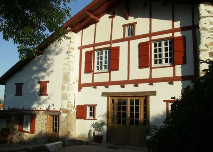 Bed & Breakfast Maison Anderetea 3*